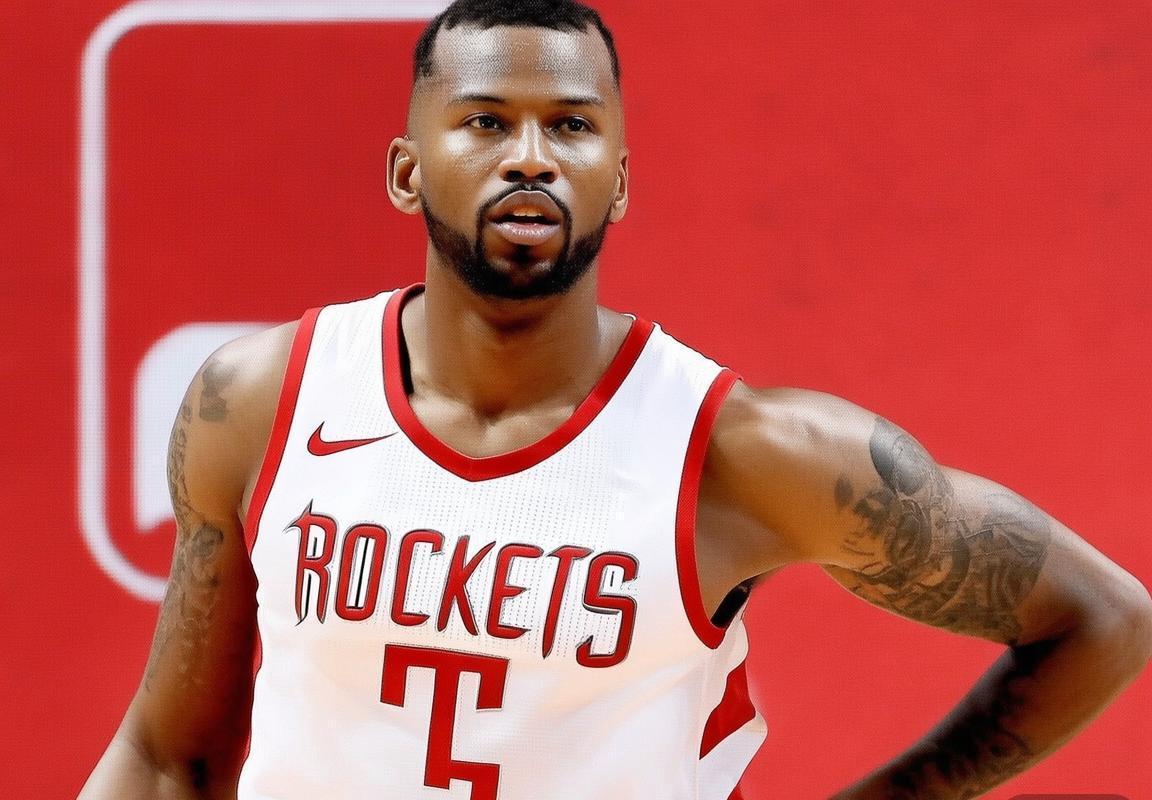 休斯顿火箭队放弃卡姆·惠特摩尔，次轮签布局球队重建新选秀策略